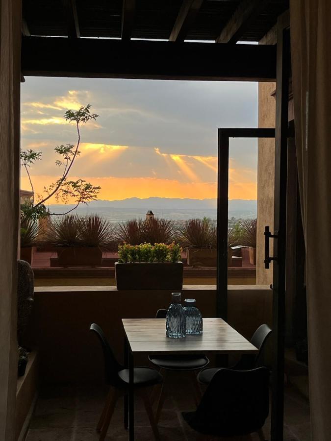 Cousy Condo San Rafael, 3 Blocks From The Parish, Pool, Bbq And Terrace Сан-Міґель-де-Альєнде Екстер'єр фото